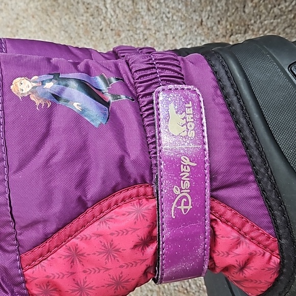 Sorel disney frozen anna boots 10 - Picture 6 of 7